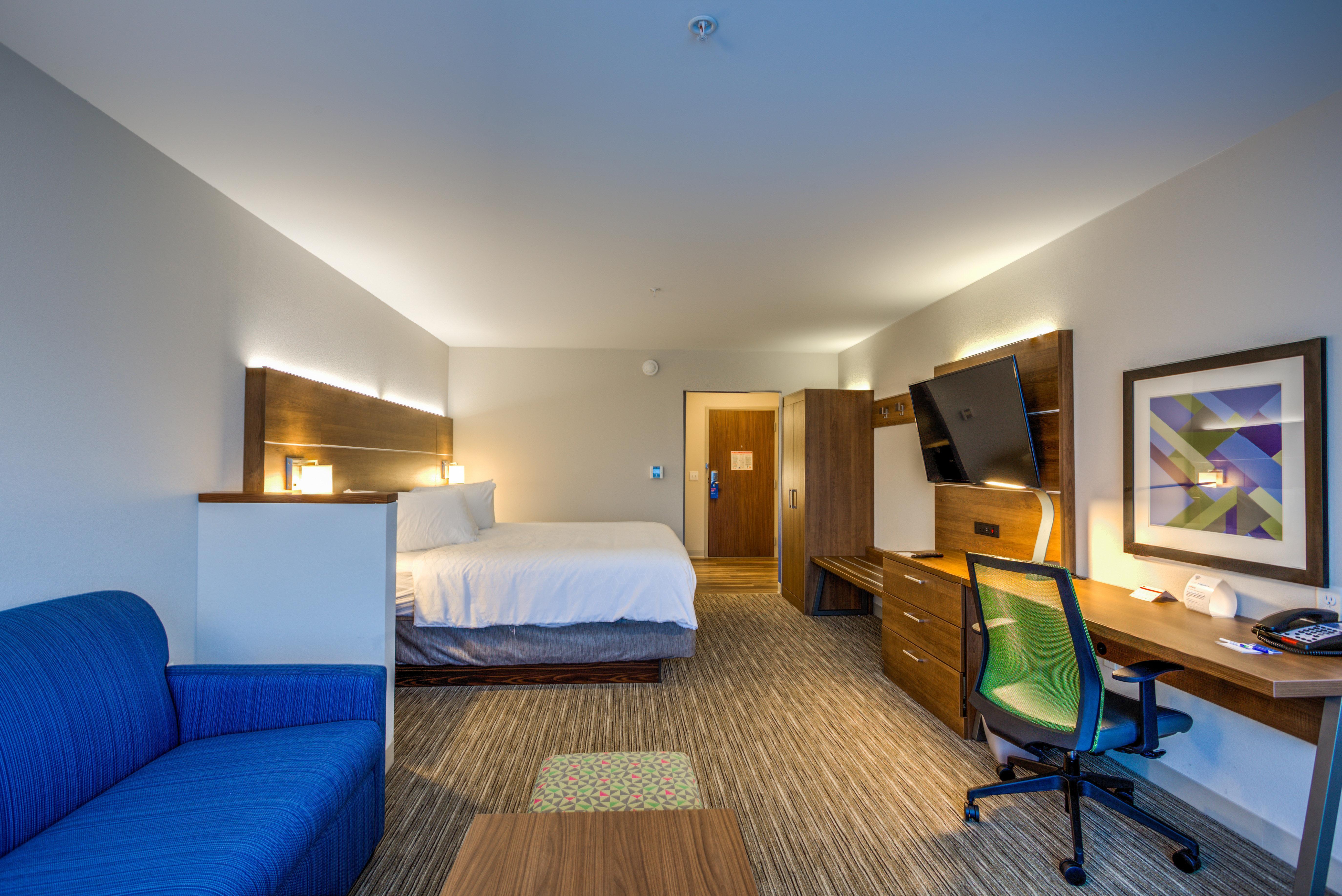 Holiday Inn Express & Suites Reedsville - State Coll Area, An Ihg Hotel ภายนอก รูปภาพ