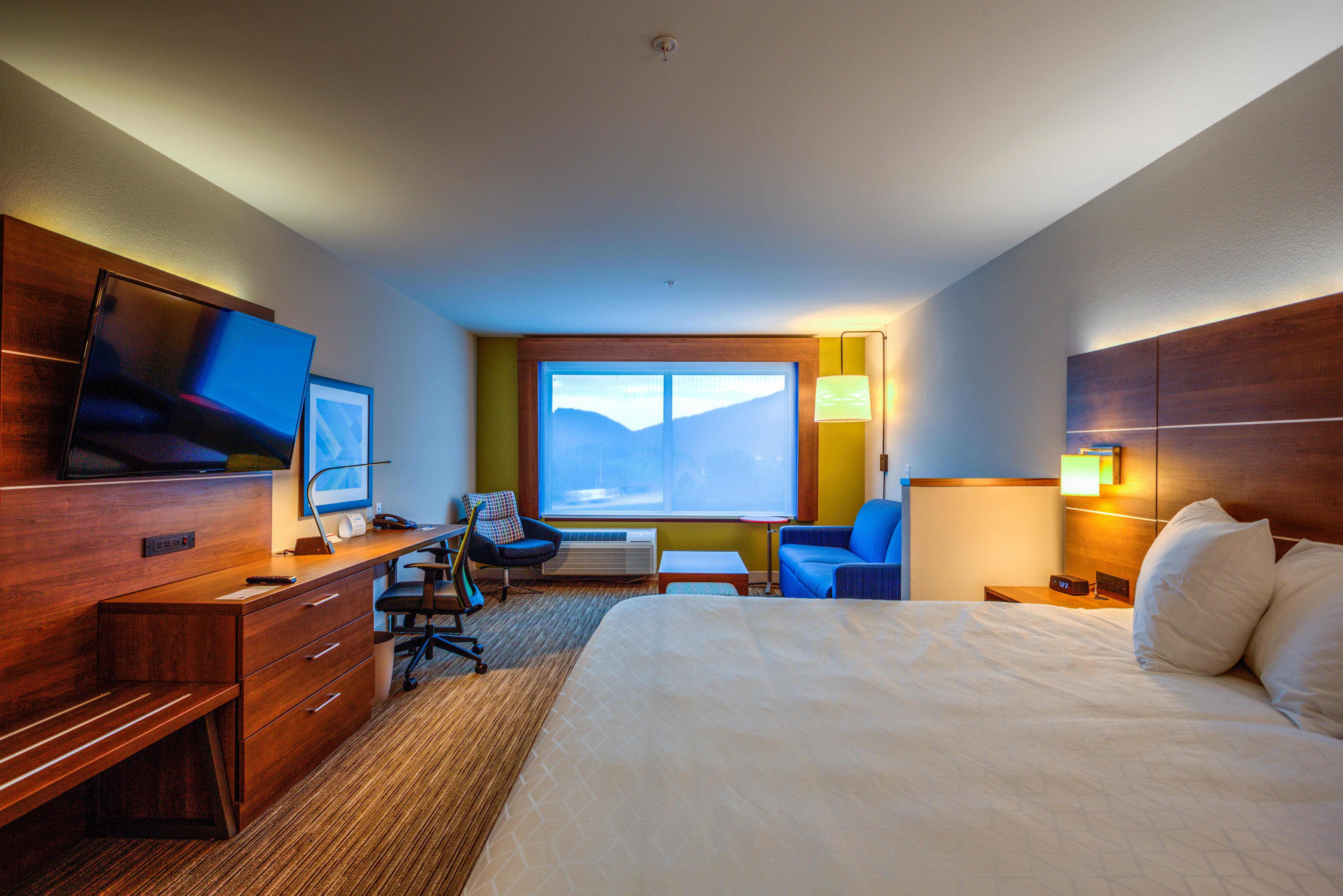 Holiday Inn Express & Suites Reedsville - State Coll Area, An Ihg Hotel ภายนอก รูปภาพ