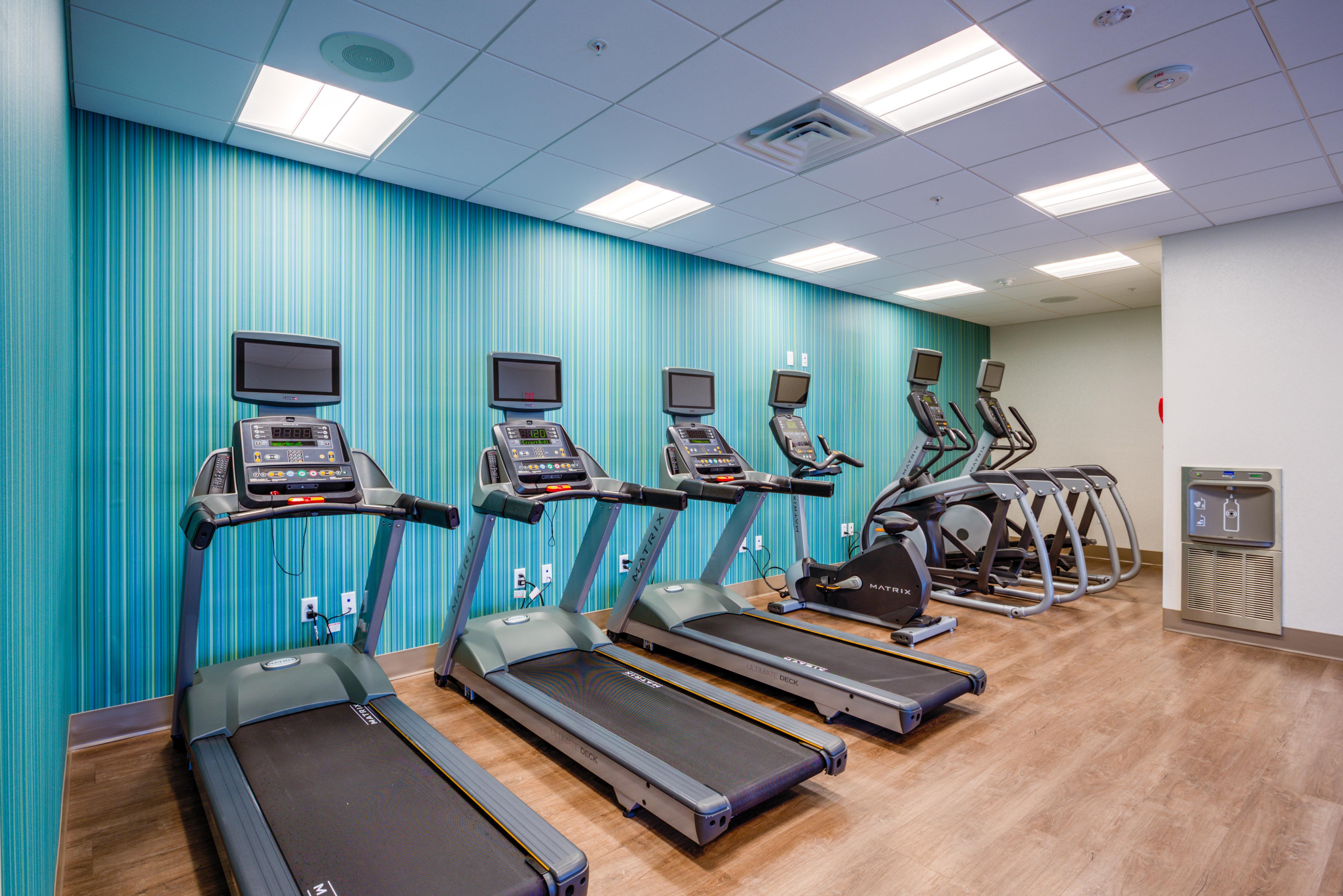 Holiday Inn Express & Suites Reedsville - State Coll Area, An Ihg Hotel ภายนอก รูปภาพ