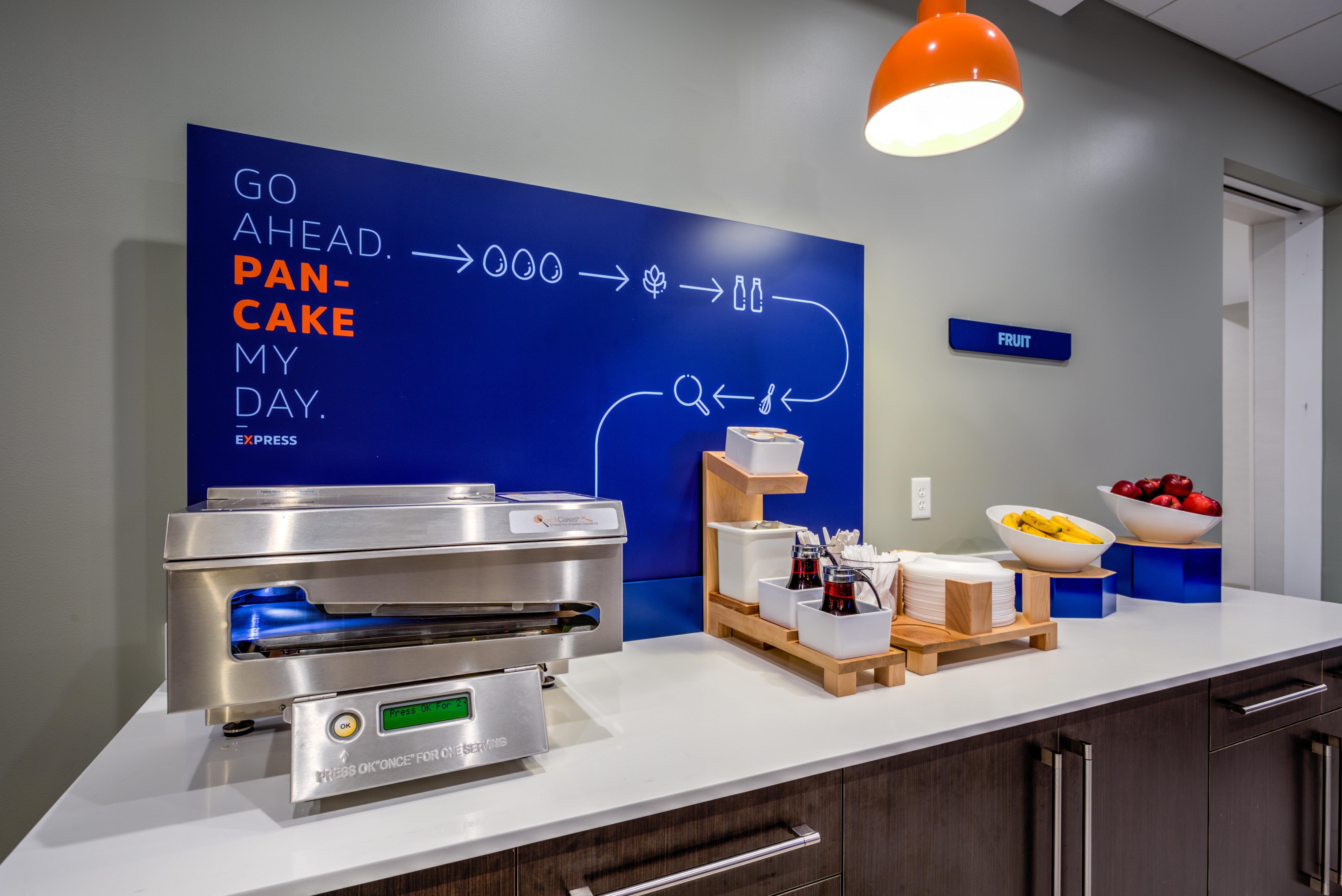 Holiday Inn Express & Suites Reedsville - State Coll Area, An Ihg Hotel ภายนอก รูปภาพ